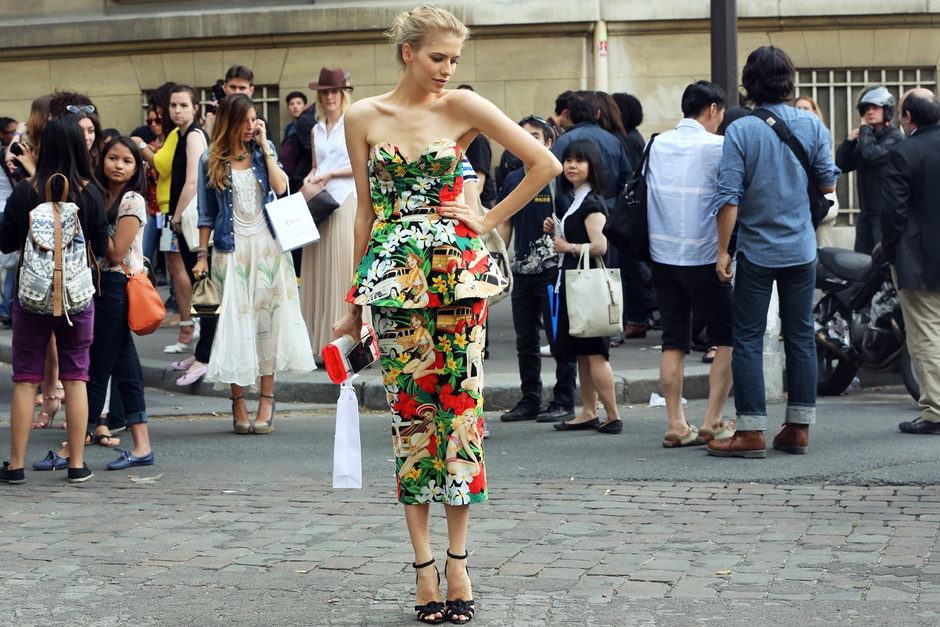elena-perminova-fall-2012-haute-couture-fashion-show-floral-outfit-pencil-skirt-peplum-top-street-style