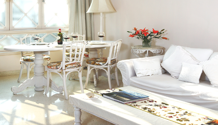 Interior spaces in white theme – Rooms in white theme