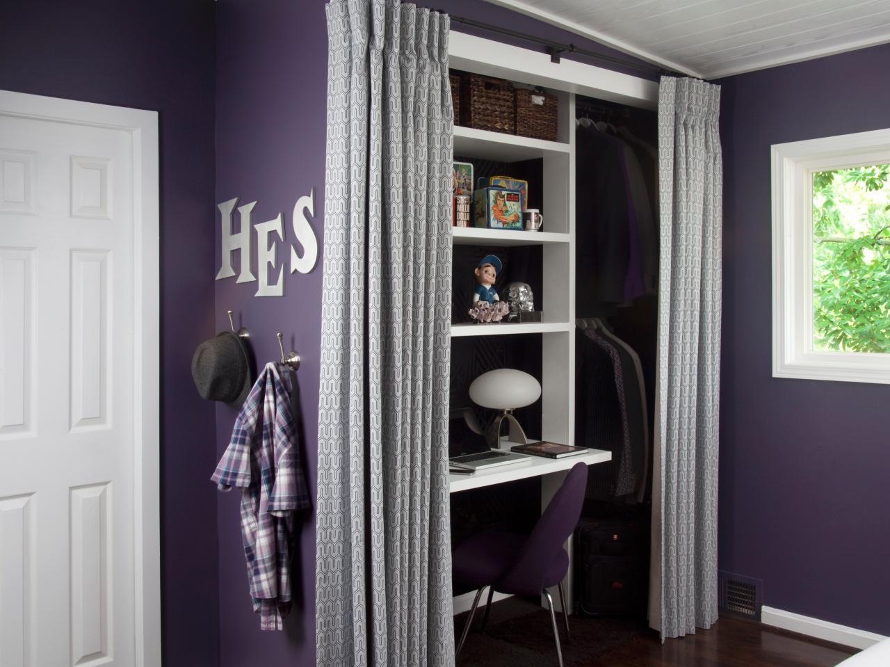 Purple bedroom décor- Purple room, purple curtains